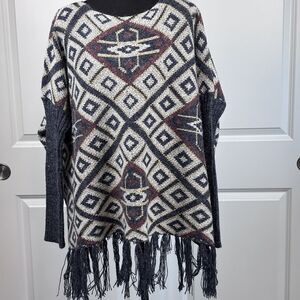 Tea N Rose Women Poncho Sweater Blue One Size Southwestern Boho  Fringe Knit